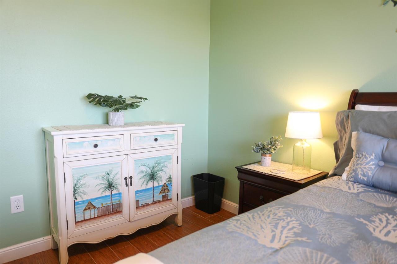 Dolphin Bay In Boca Ciega Resort - 2Br, Pool, Bay View Sankt Petersburg Zewnętrze zdjęcie